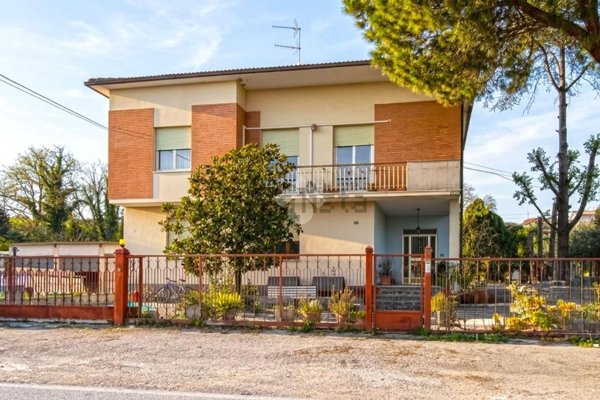appartamento in vendita a Sant'Elpidio a Mare in zona Cretarola