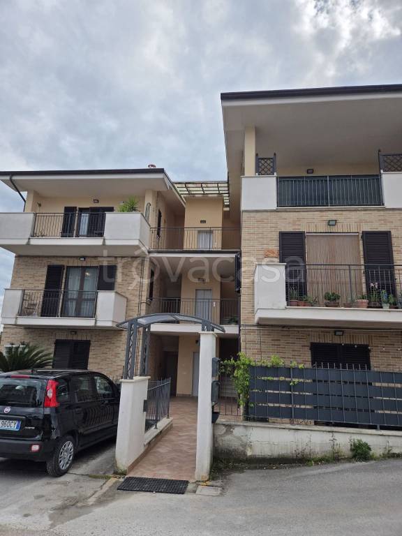 appartamento in vendita a Sant'Elpidio a Mare in zona Cretarola