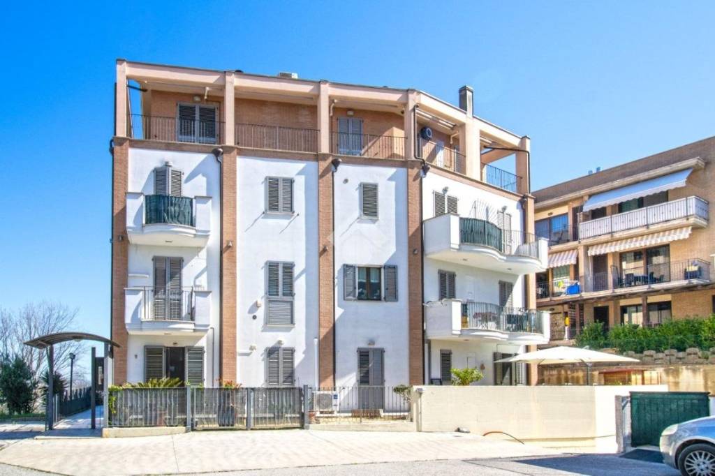 appartamento in vendita a Sant'Elpidio a Mare in zona Cascinare