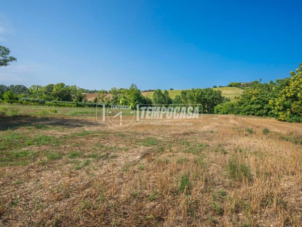 terreno in vendita a Sant'Elpidio a Mare