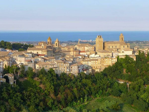casa indipendente in vendita a Sant'Elpidio a Mare