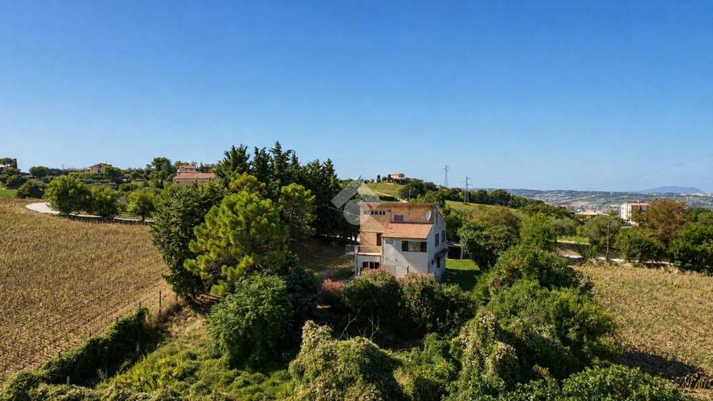 casa indipendente in vendita a Sant'Elpidio a Mare