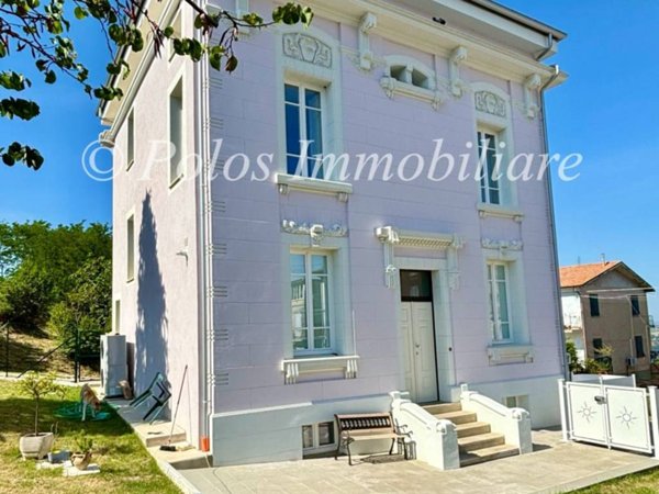 casa indipendente in vendita a Servigliano