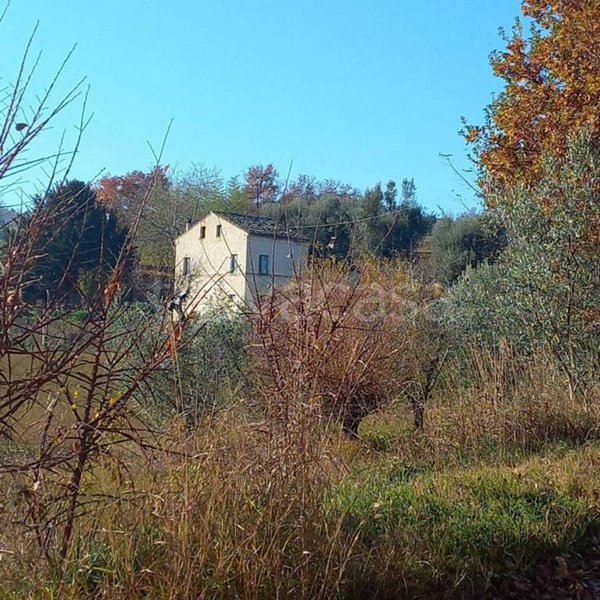 casa indipendente in vendita a Servigliano