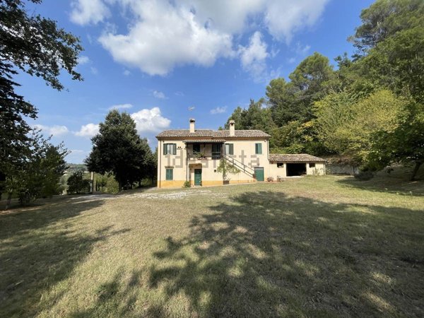 casa indipendente in vendita a Servigliano in zona Curetta