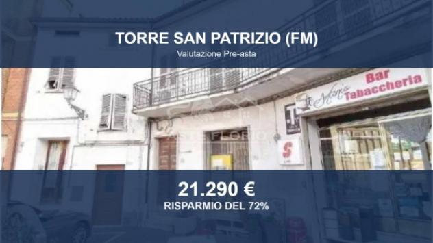 negozio in vendita a Torre San Patrizio