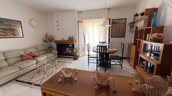 appartamento in vendita a Torre San Patrizio in zona San Venanzo