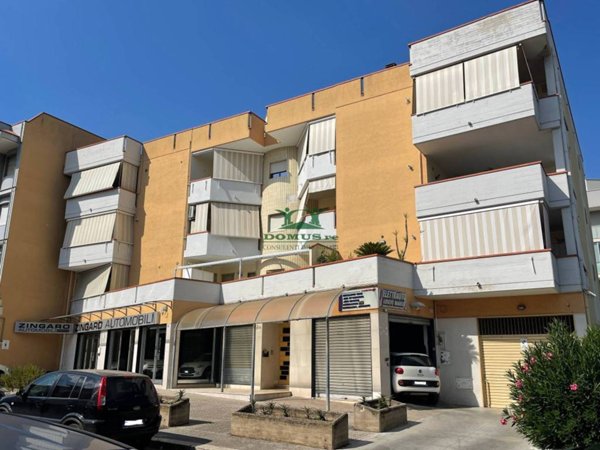 appartamento in vendita ad Andria in zona Castel del Monte