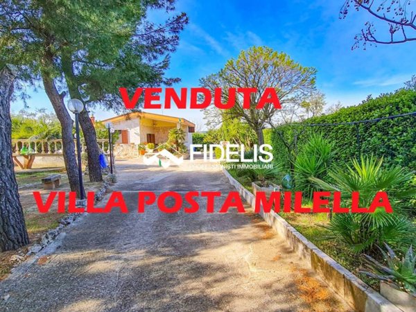 casa indipendente in vendita ad Andria in zona Castel del Monte