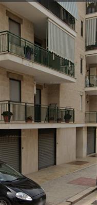 locale commerciale in vendita ad Andria