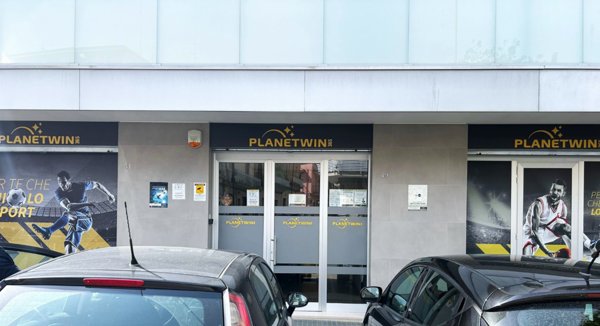 negozio in vendita ad Andria