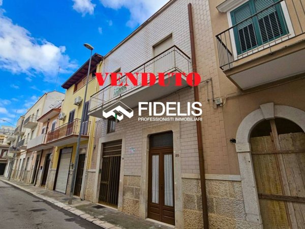 casa indipendente in vendita ad Andria
