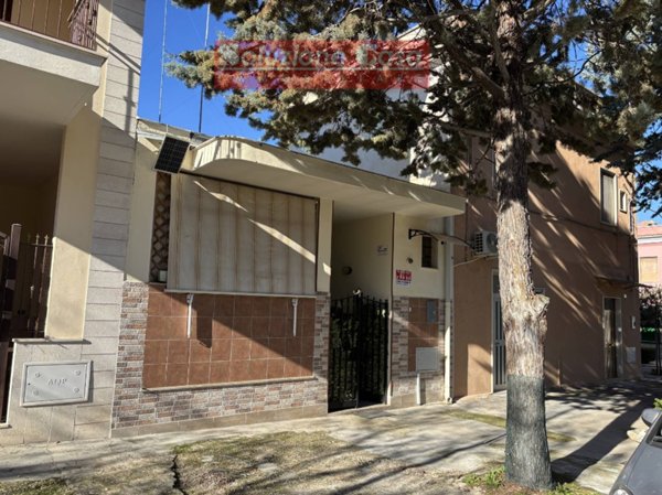 casa indipendente in vendita ad Andria in zona Montegrosso