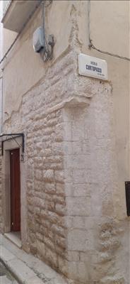casa indipendente in vendita ad Andria in zona Centro Storico
