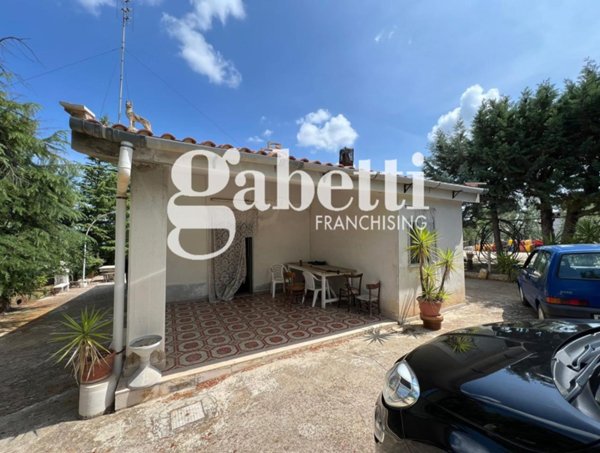 casa indipendente in vendita ad Andria