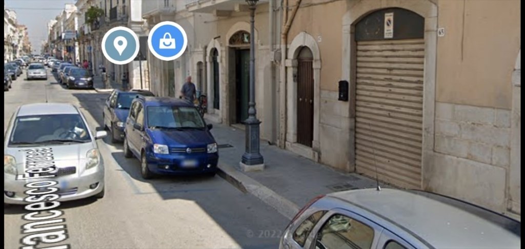 locale commerciale in vendita ad Andria