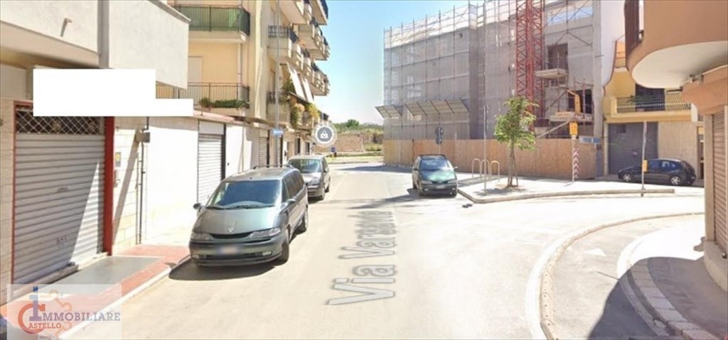 locale commerciale in vendita ad Andria