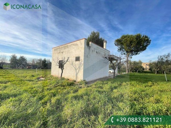 casa indipendente in vendita ad Andria in zona Castel del Monte