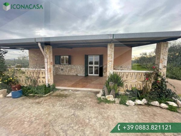 casa indipendente in vendita ad Andria in zona Montegrosso