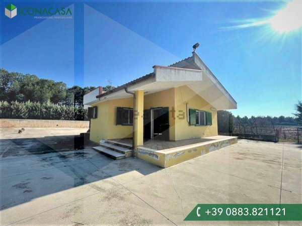 casa indipendente in vendita ad Andria in zona Montegrosso