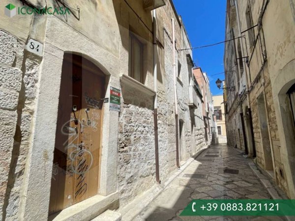 casa indipendente in vendita ad Andria in zona Centro Storico