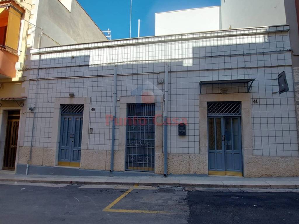 casa indipendente in vendita ad Andria