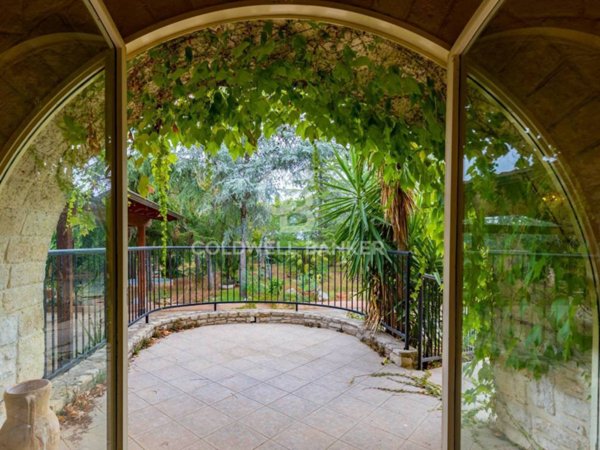 casa indipendente in vendita ad Andria in zona Castel del Monte