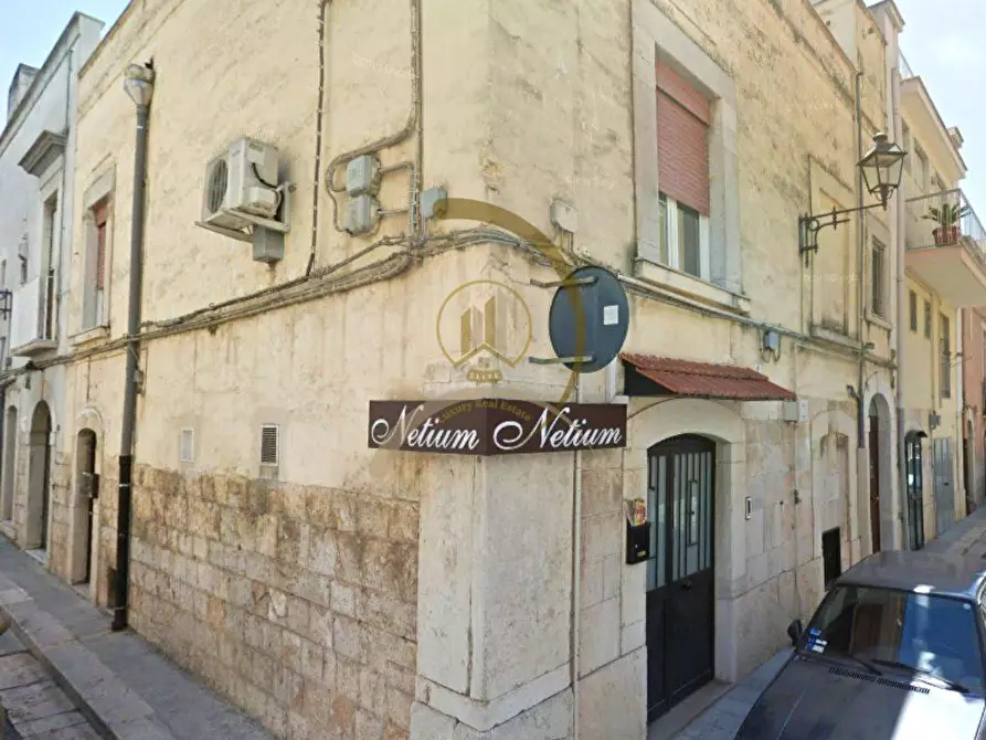 locale commerciale in vendita ad Andria