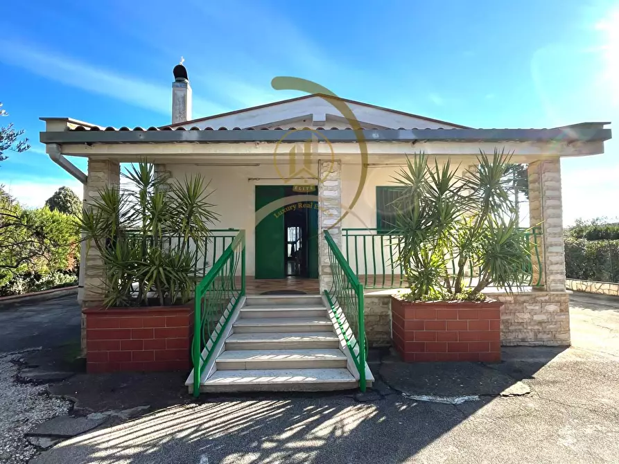 casa indipendente in vendita ad Andria in zona Centro Storico