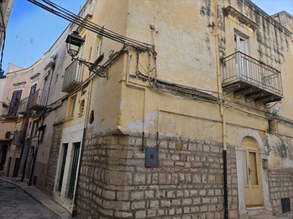 casa indipendente in vendita ad Andria