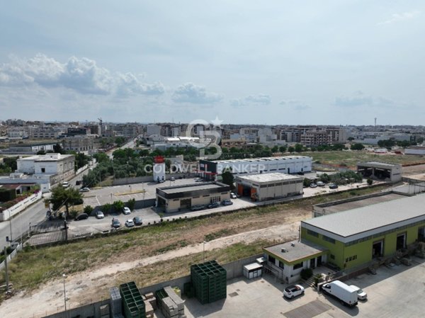 capannone in vendita ad Andria