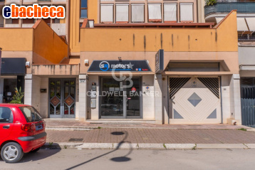 locale commerciale in vendita ad Andria