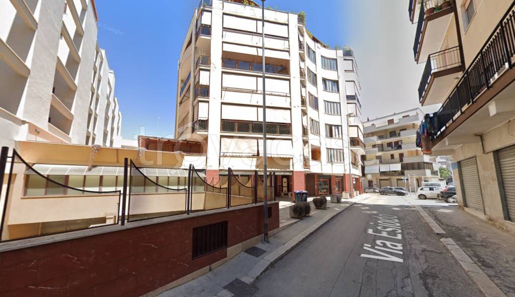 casa indipendente in vendita ad Andria in zona Centro Storico