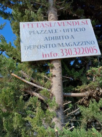 locale commerciale in vendita ad Andria