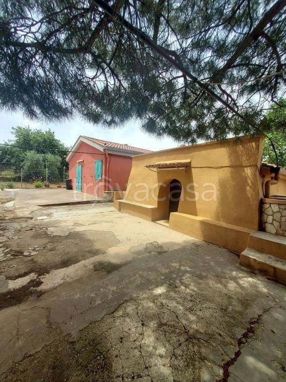 casa indipendente in vendita ad Andria in zona Montegrosso