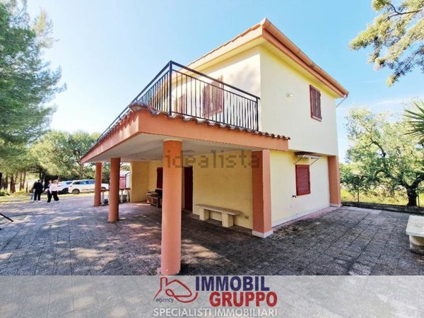 casa indipendente in vendita ad Andria