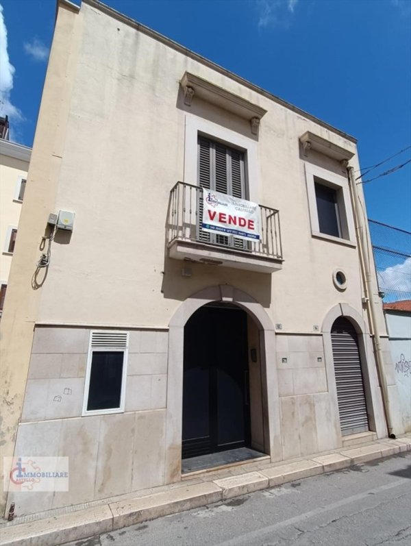 casa indipendente in vendita ad Andria