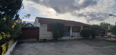 casa indipendente in vendita ad Andria in zona Castel del Monte