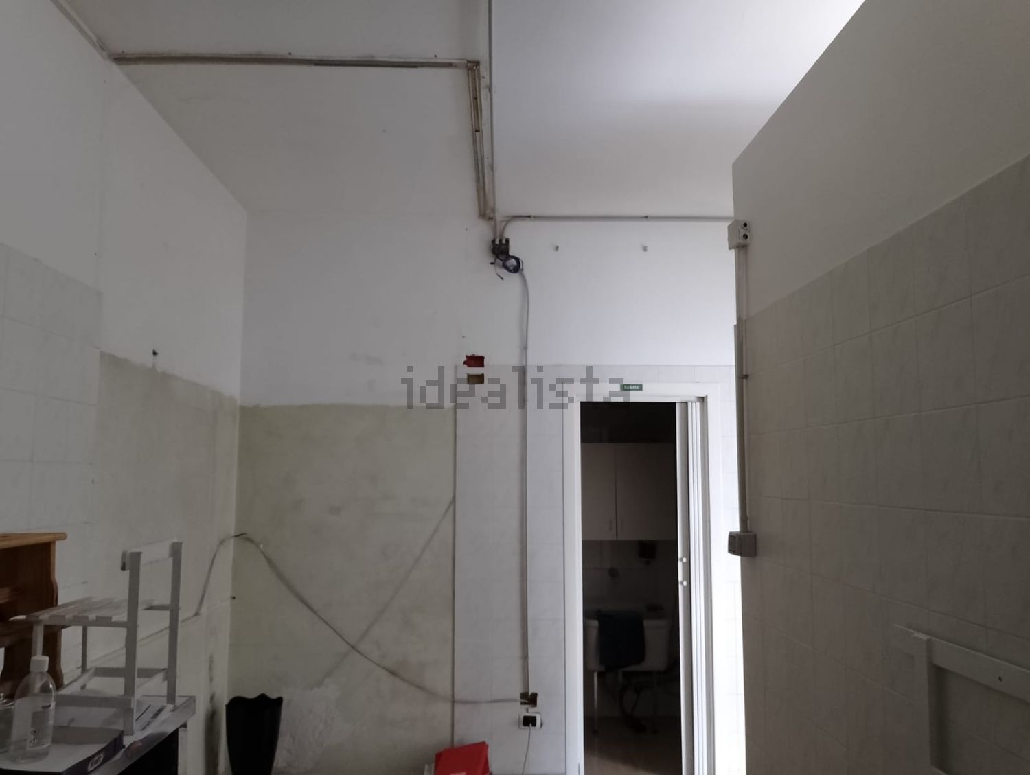 locale commerciale in vendita ad Andria