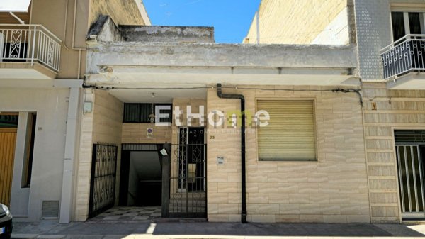 casa indipendente in vendita ad Andria
