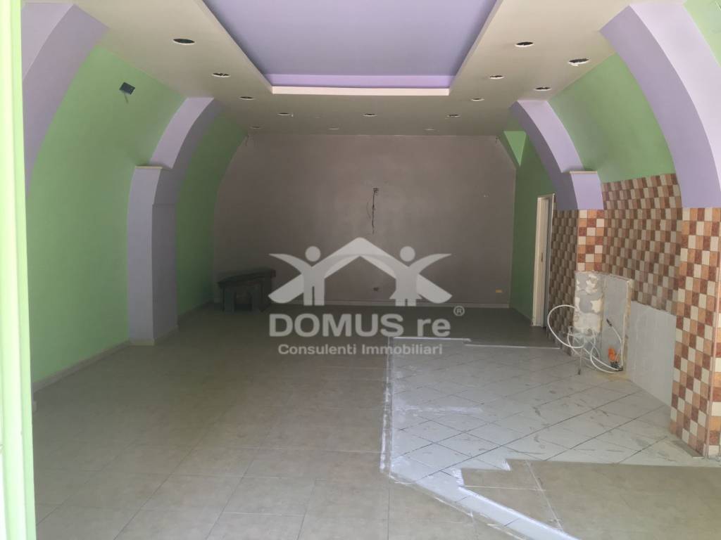 negozio in vendita ad Andria in zona Centro Storico