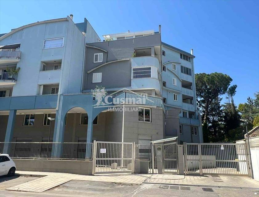 appartamento in vendita ad Andria in zona Castel del Monte