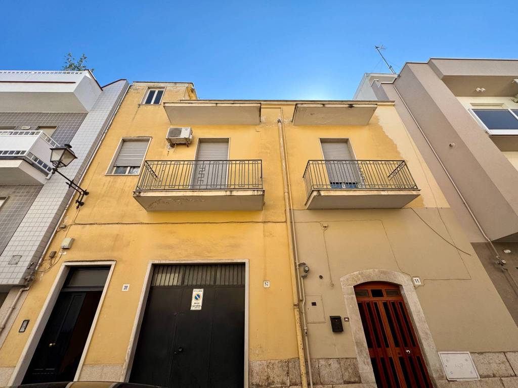 casa indipendente in vendita ad Andria