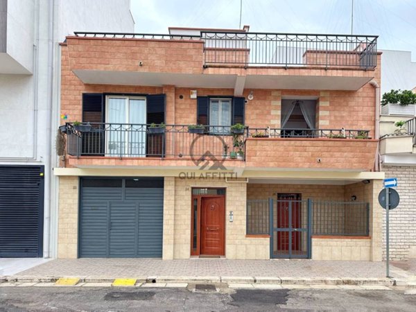 casa indipendente in vendita ad Andria