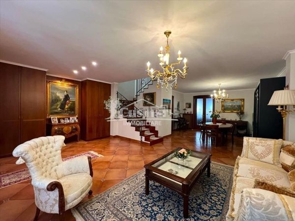 casa indipendente in vendita ad Andria