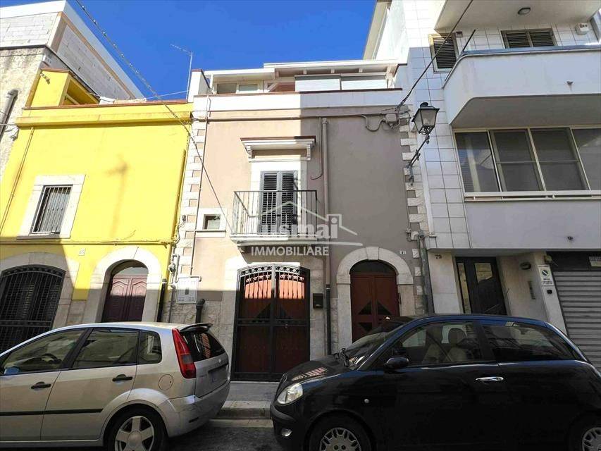 casa indipendente in vendita ad Andria in zona Centro Storico