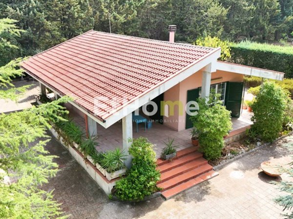 casa indipendente in vendita ad Andria in zona Montegrosso