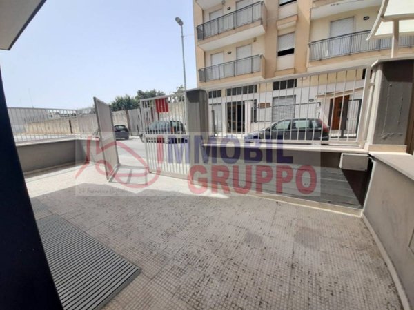 negozio in vendita ad Andria