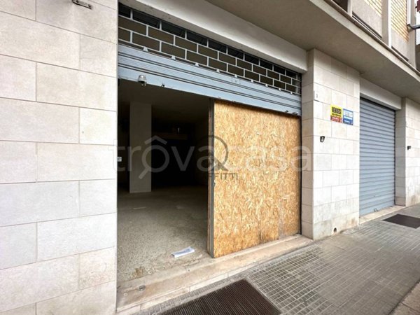negozio in vendita ad Andria in zona Centro Storico