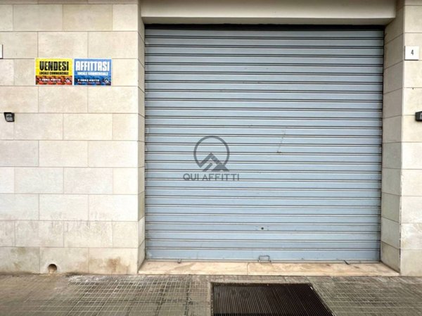 negozio in vendita ad Andria in zona Centro Storico